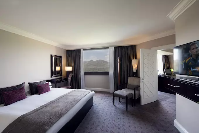 Cascades Hotel